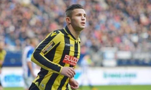 体育逐梦十四运：山东女排止连败颓势 3比0横扫浙江夺首胜