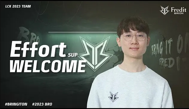 亚冠比赛中 亚冠比赛中