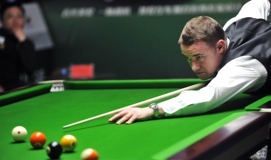 梅开二度,萨内本赛季联赛已打入9球,创个人单赛季德甲新高.